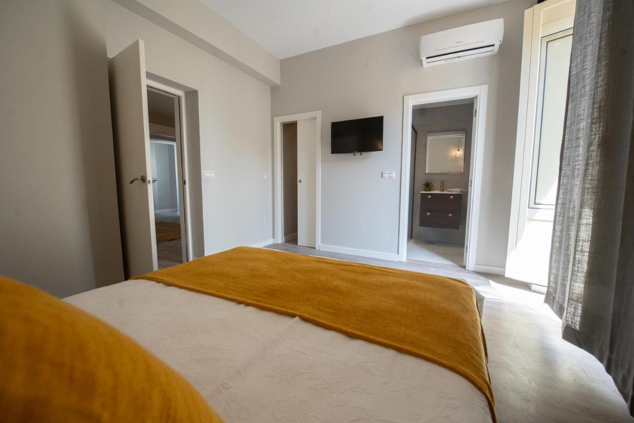 Suites La Merced Malaga Exterior photo