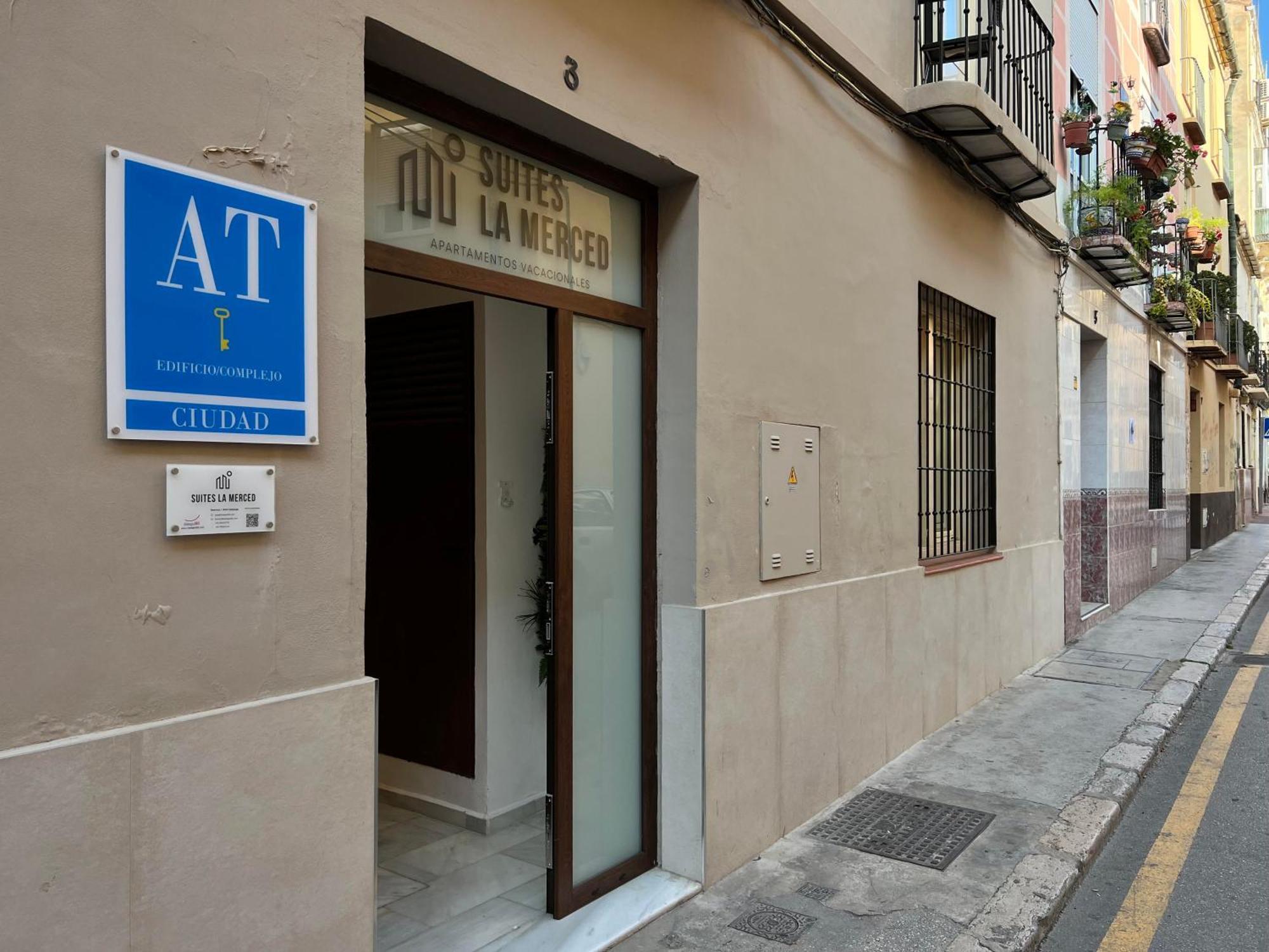 Suites La Merced Malaga Exterior photo